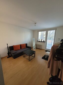 PREDAJ - 3 izbový byt s balkónom, Edelényska ulica - 5