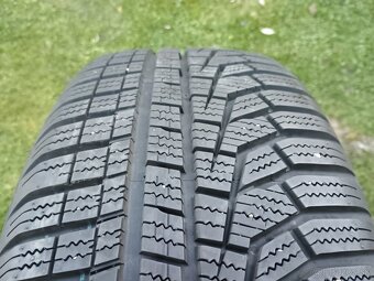 Zimné pneu Hankook, 205/55 R17 - 5
