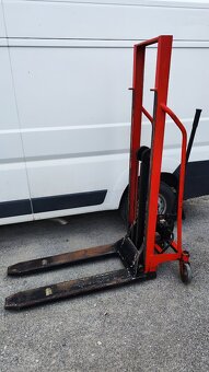 Ručný vysokozdvižný paletovaci vozik - 5