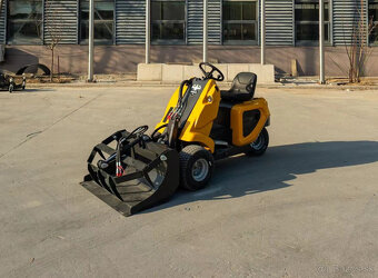 Predám obratný 3 kolesový nakladač tipu multione pohon 3x3 - 5