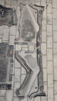 Podvozok kryty Audi A6 C7 - 5