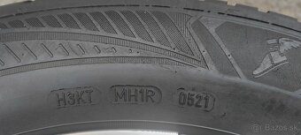 Predám celoročne pneu Goodyear 215/60 r17 - 5