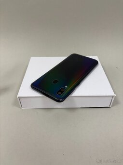 Samsung Galaxy A40 64GB Blue - 5
