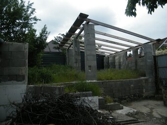 Rozostavaný rodinný dom v obci Sokoľany – pozemok, stavebné - 5