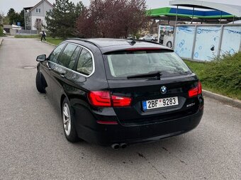 BMW F11 2011 530d 248t km 3.0d Automat kůže nové přední brzd - 5