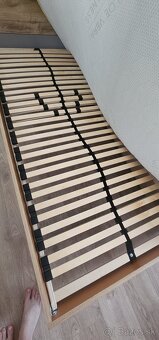 Postel s 2x matracmi - 5