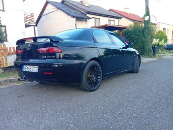 Alfa Romeo 156 2,5 24v 140kw - 5