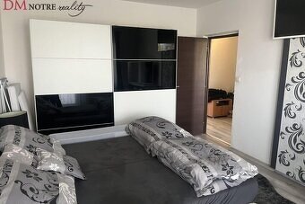 Štýlový trojizbový byt s balkónmi priamo v srdci Lučenca - 5