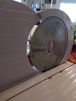 Krájač elektrický Professor, používaný málo, stav ok - 5