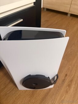 PlayStation 5 (disková verzia ) ako čistonová - 5