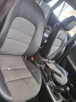 Rozpredám Mazda 6 2.0 - 5