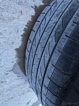 Yokohama 235/55 R19 - 5