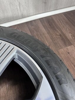 Audi E-Tron 4KE - orig.  ALU disky 5x112 R21 - 5