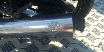 Yamaha FZ 750 - 5