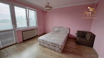 TOP PONUKA Priestranný 7 izbový dom na predaj. IHNEĎ OBÝVAT - 5