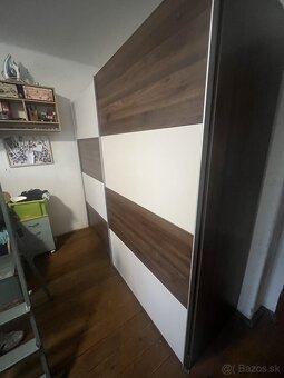 predam zachovalu satnikovu skrinu - 5