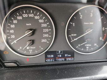 BMW X1, xDrive 18d (11/2016) 115 000 km - 5