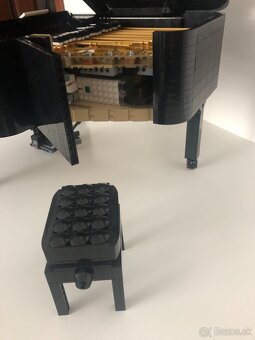 Predám poskladané LEGO Ideas 21323 Veľké piáno - 5