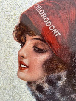 Smaltovaná ceduľa s chlorodontovou ženou, originál okolo rok - 5