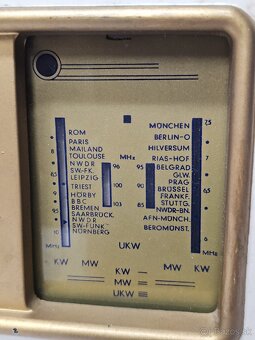 TE-KA-DE Z483 》Starožitné elektronkové radio 》bakelit Tekade - 5