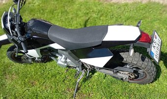 125 crs enduro na značkách - 5