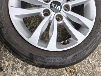 Elektróny Kia cee'd -205/55 R16 91H - 5