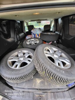 Nissan xtrail t31 r16 5x114.3 - 5