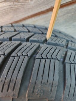 225/50 R17 zimne pneu - 5