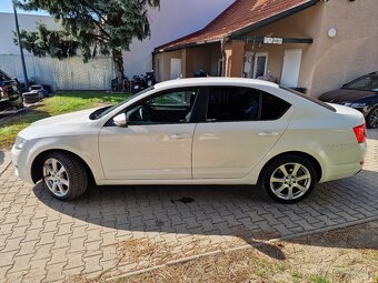 Škoda Octavia III 1.6 TDi 90k Ambition M5 (diesel) kup. SR - 5