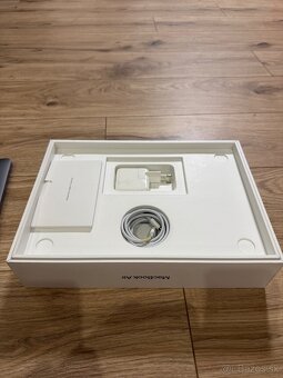 MacBook Air m1 256gb/8gb ram - 5