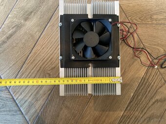 Peltierov článok + chladiče + ventilátory - 5
