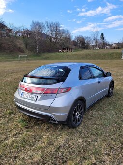 Honda Civic 1.8 i-VTEC BENZÍN + LPG - 5