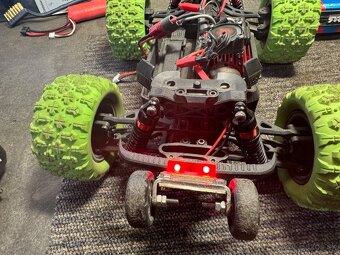 Arrma granite grom - 5