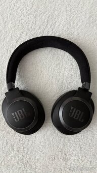 Sluchadla JBL 770 NC - 5