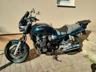Yamaha XJR 1300 - 5
