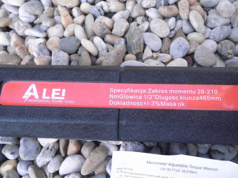 momentový kľuč, rozsah momentu: 28-210 Nm+nadstavec krátky - 5