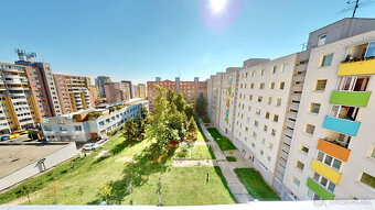 Harmonický zrekonštruovaný 3i byt s 2 balkónmi, šírymi výhľa - 5