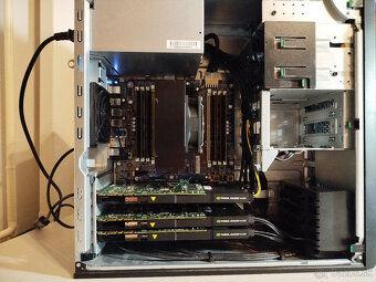 HP Z440 | 10 Jadro | 3x Quadro | 24GB RAM - 5