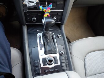 Predam Audi Q7 2013 - 5