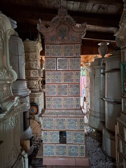 Kachlová pec historická - 5