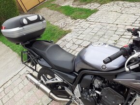 Yamaha FZS 1000 Fazer S - 5
