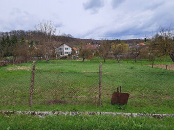 Nová Ves – pozemok (vhodný na výstavbu) - 5