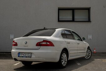 Škoda Superb 2.0 TDI CR 140k Elegance - 5