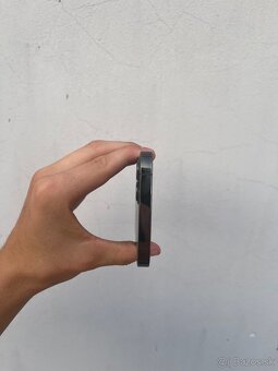 iPhone 12 pro grey 79% - 5