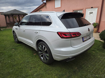 VW Touareg R-Line - 5