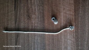 Predám naramok Pandora +1 privesok - 5