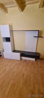 Predám obývaciu stenu biela lesklá - 5