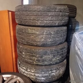 Predam letne pneu 225/65r16 C firestone - 5