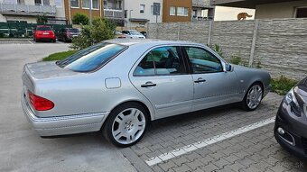 Mercedes W210 E240 V6 Avantgarde - 5