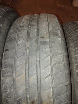 Predám letné pneumatiky Michelin 215 60 r16 - 5